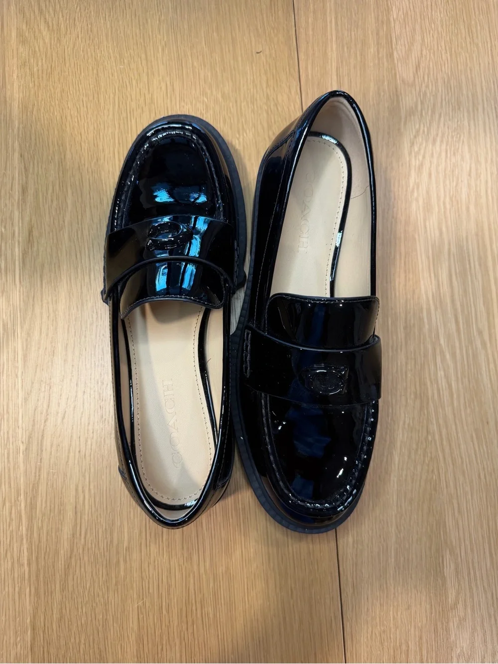 Coach Leah Loafers - Picture 3 of 4
